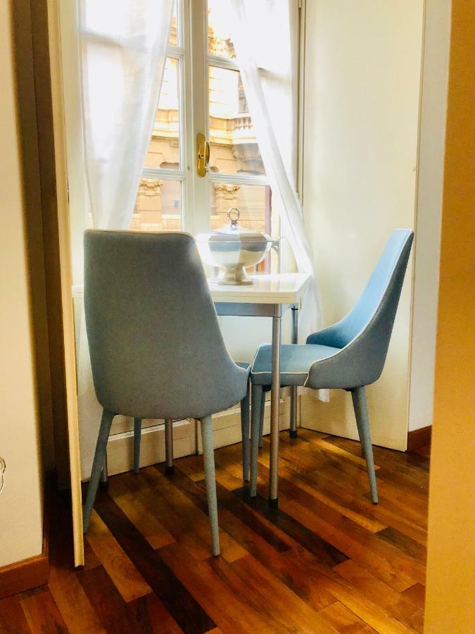 Comecasa Duomo - San Babila Lovely Apartment มิลาน ภายนอก รูปภาพ